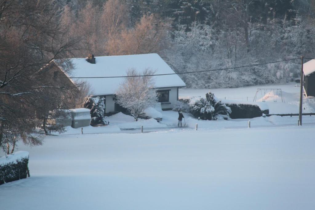 B&B Sol Magnus Stavelot Exteriör bild